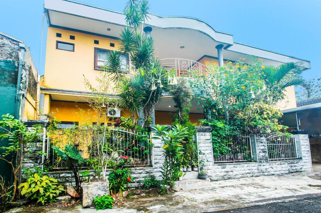 Spot On 91620 Skypiea Guest House Tasikmalaya Luaran gambar