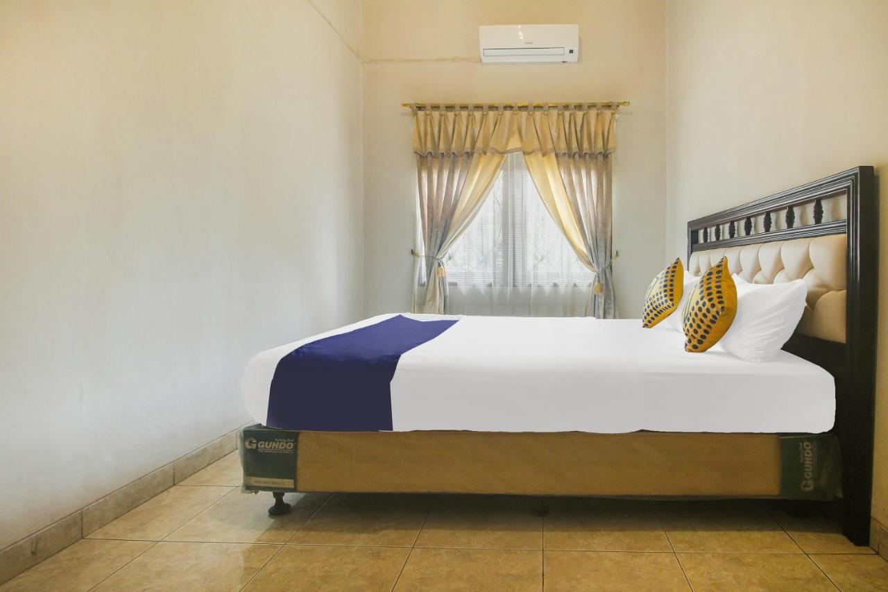 Spot On 91620 Skypiea Guest House Tasikmalaya Luaran gambar