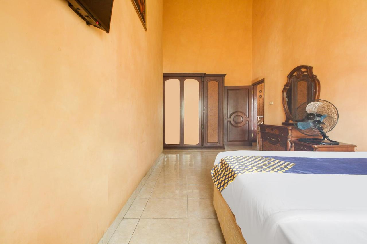 Spot On 91620 Skypiea Guest House Tasikmalaya Luaran gambar