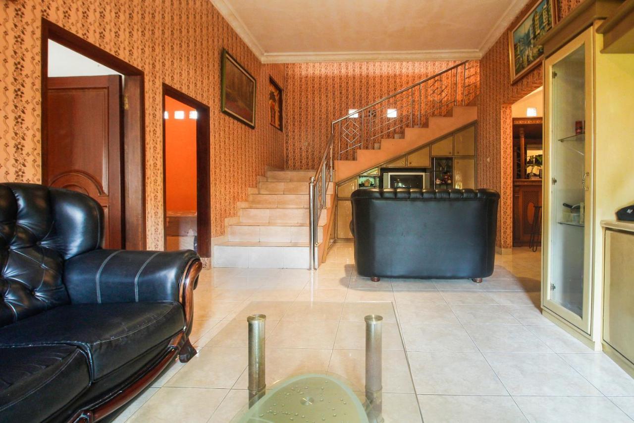 Spot On 91620 Skypiea Guest House Tasikmalaya Luaran gambar