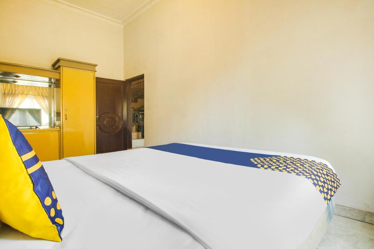 Spot On 91620 Skypiea Guest House Tasikmalaya Luaran gambar